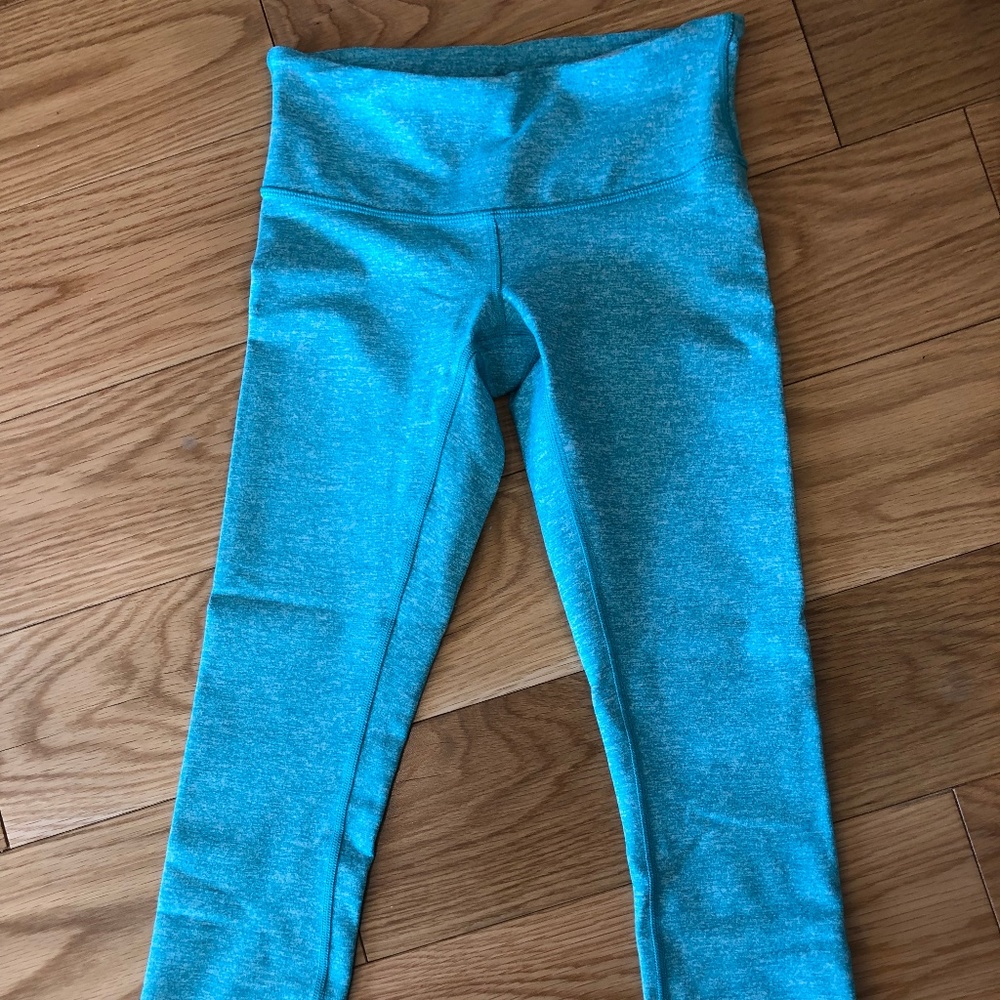 Lululemon Wunder Under Medium Rise Crop Leggings
